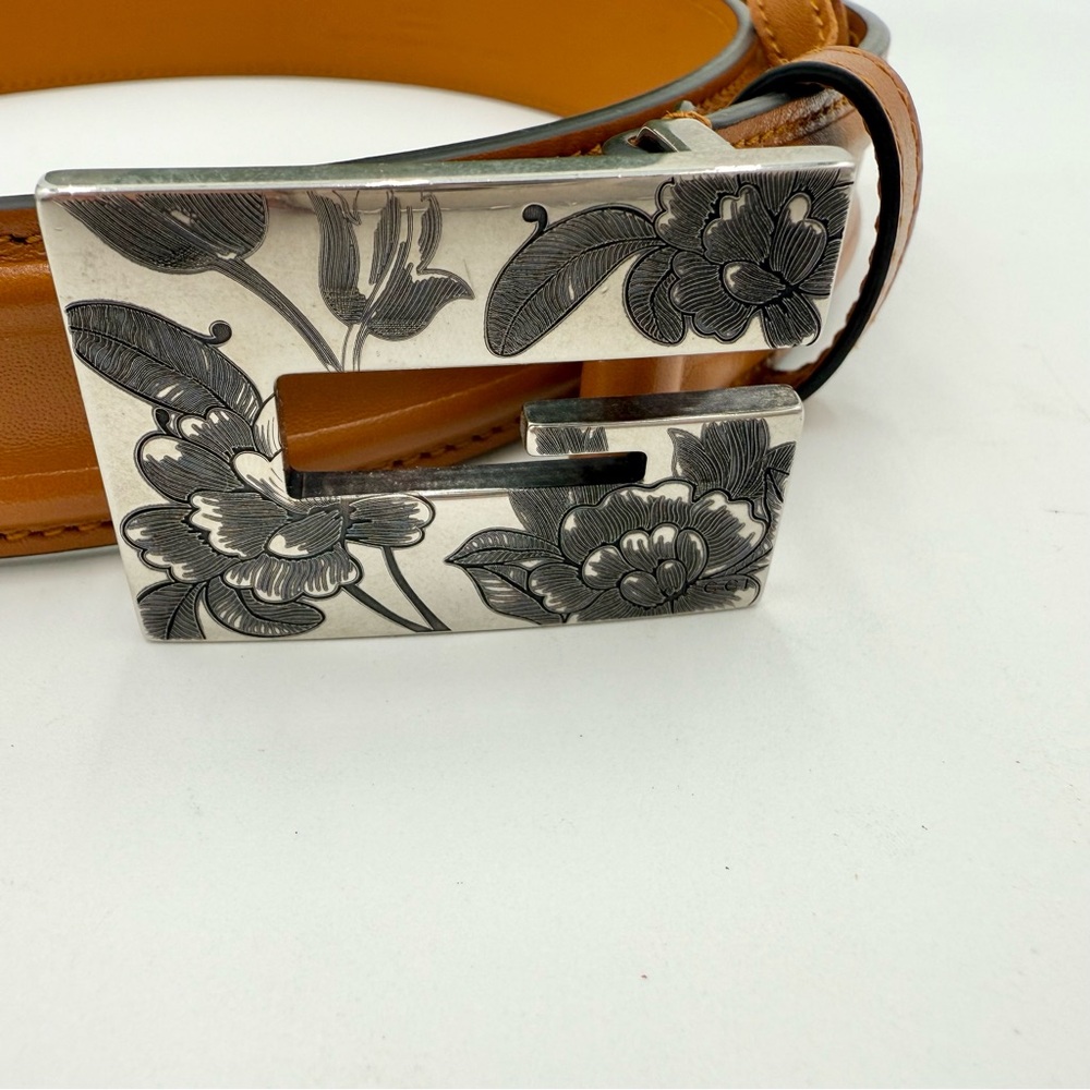 NEW Gucci with engraved Square G Buckle Belt - Picture 2 of 6